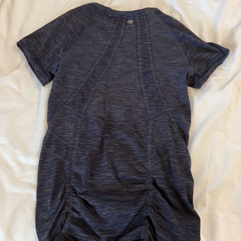 Athleta Workout Top - Picture 3 of 4